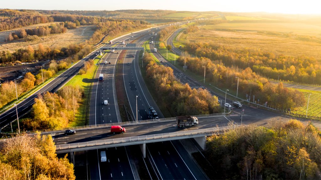 Smart Motorways: What Drivers Need to Know | DRIVINGLAWS.co.uk